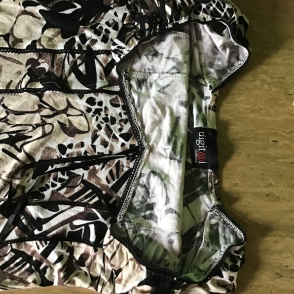 Shirt - Picture 3 of 3